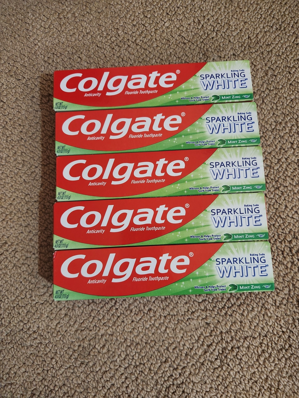Colgate Sparkling White Toothpaste - Mint Zing (4 Pack)